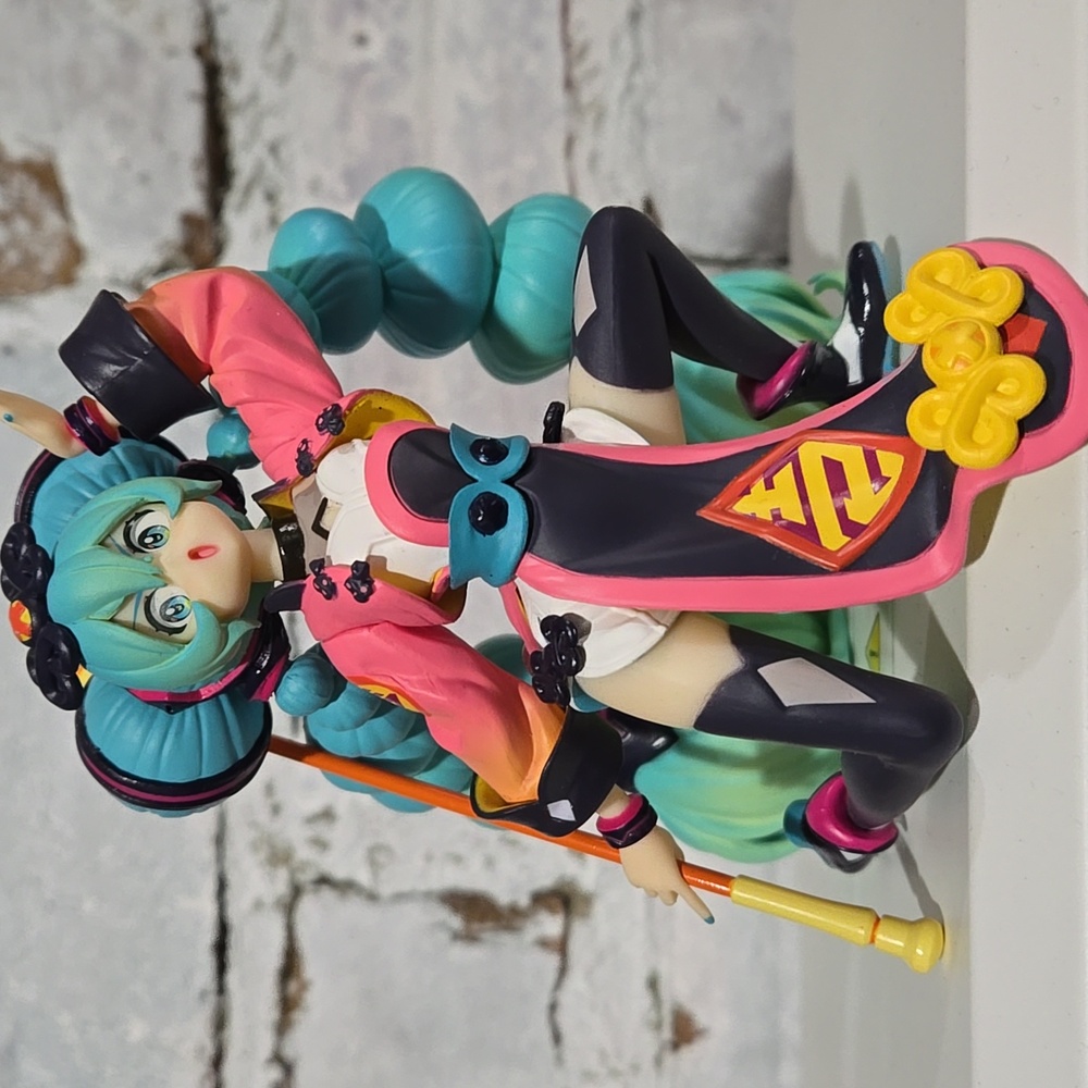 Hatsune Miku Furyu China Noodle Stopper Figure